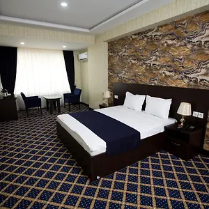 Hotel Kristal